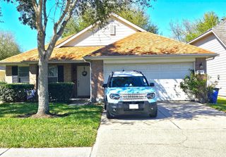 3008 Baronsgate Lane, Dickinson, TX 77539