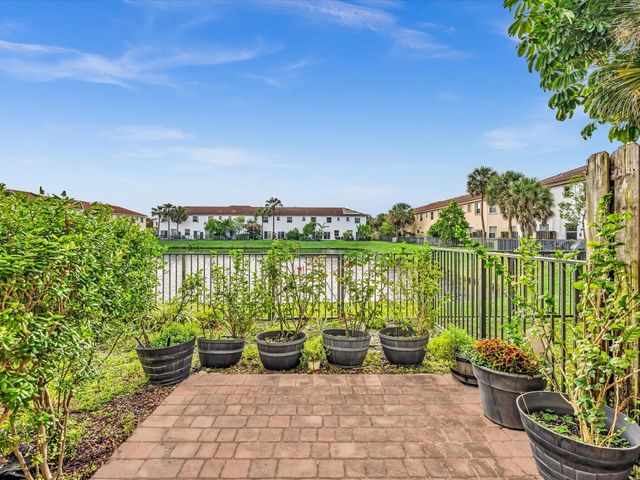 4316 Maybelle Lane, West Palm Beach, FL 33417