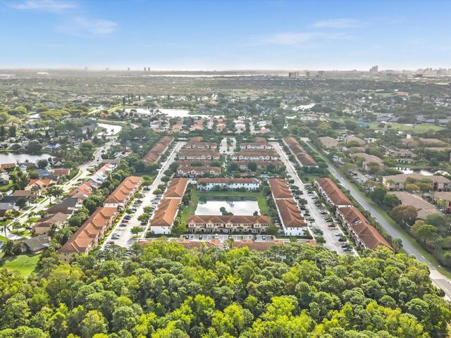 4316 Maybelle Lane, West Palm Beach, FL 33417