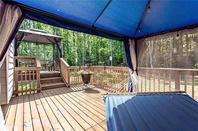 1145 Awenasa Drive, Villa Rica, GA 30180