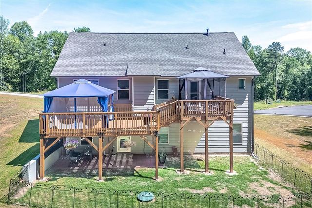 1145 Awenasa Drive, Villa Rica, GA 30180
