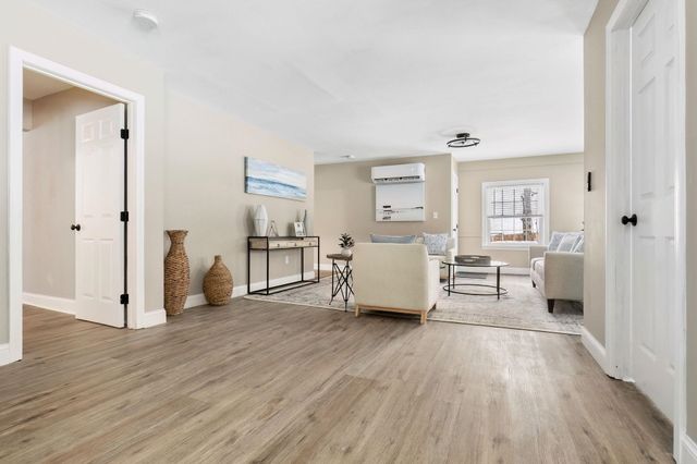 111A Main Street A, Kingston, NH 03848