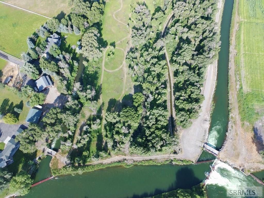 Image 3 of property listing at TBD E 200 N, Rigby, ID 83442
