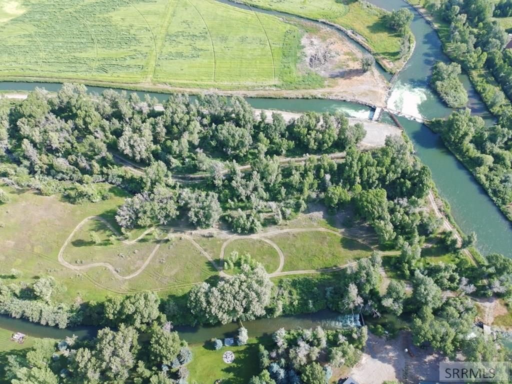 Image 7 of property listing at TBD E 200 N, Rigby, ID 83442