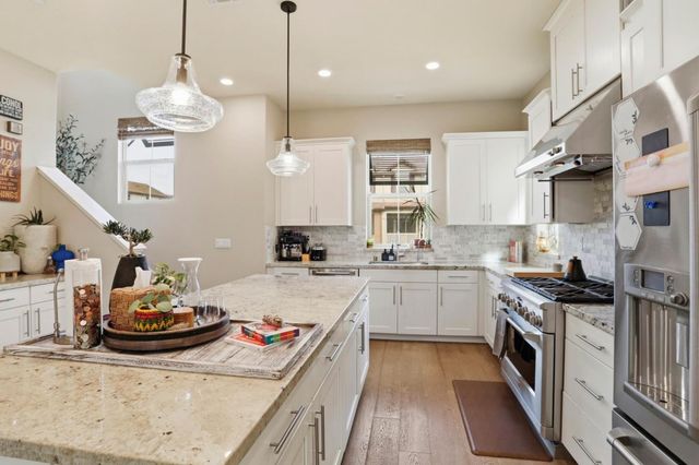 1536 Hidden Creek Lane, Milpitas, CA 95035