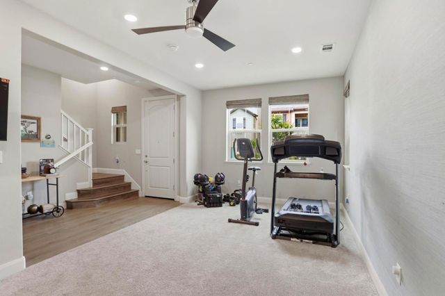 1536 Hidden Creek Lane, Milpitas, CA 95035