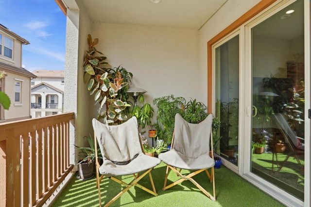 1536 Hidden Creek Lane, Milpitas, CA 95035