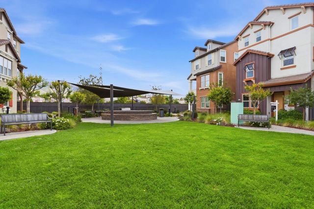 1536 Hidden Creek Lane, Milpitas, CA 95035