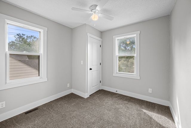 2384 28th Street, Moline, IL 61265