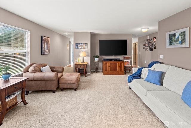 1810 Johnson Avenue, Dupont, WA 98327