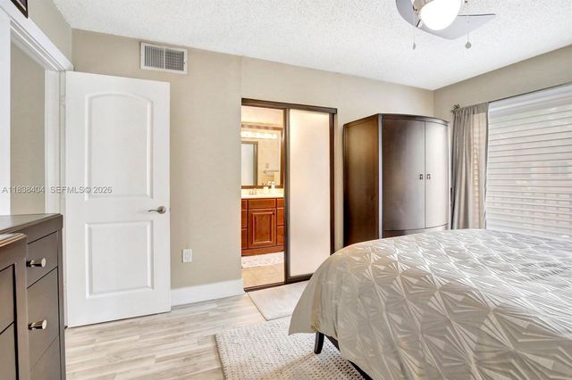 9715 NW 23rd Court, Pembroke Pines, FL 33024
