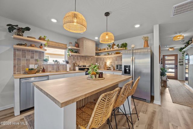 2026 Course Lane, Surf City, NC 28445