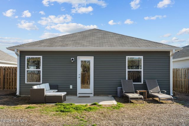 2026 Course Lane, Surf City, NC 28445