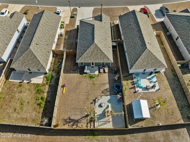 2026 Course Lane, Surf City, NC 28445