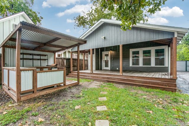 326 Simon, San Antonio, TX 78204