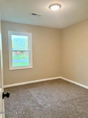 1309 Manchester Road, Kinston, NC 28504