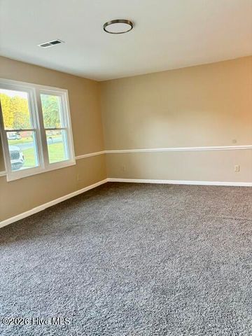 1309 Manchester Road, Kinston, NC 28504