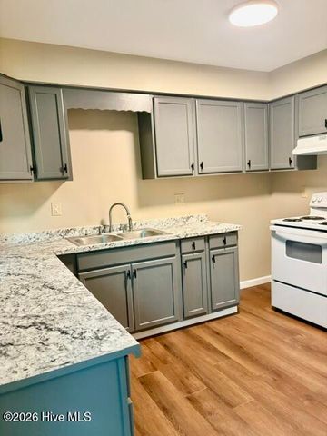 1309 Manchester Road, Kinston, NC 28504