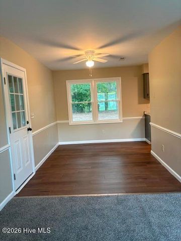 1309 Manchester Road, Kinston, NC 28504