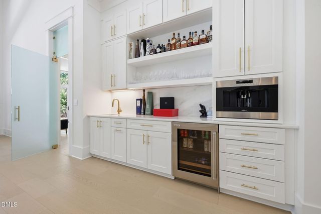 508 Ramblewood Drive, Raleigh, NC 27609