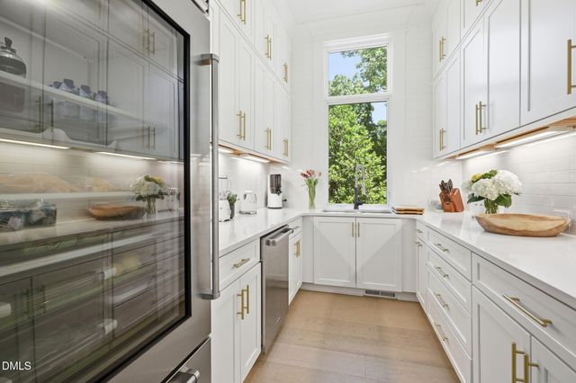 508 Ramblewood Drive, Raleigh, NC 27609