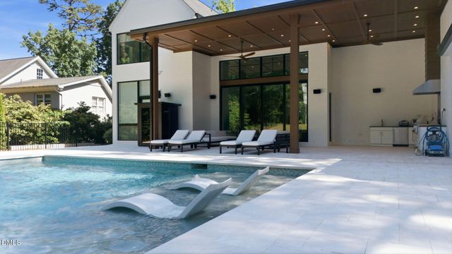 508 Ramblewood Drive, Raleigh, NC 27609