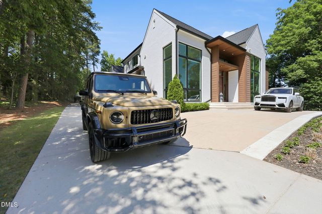 508 Ramblewood Drive, Raleigh, NC 27609