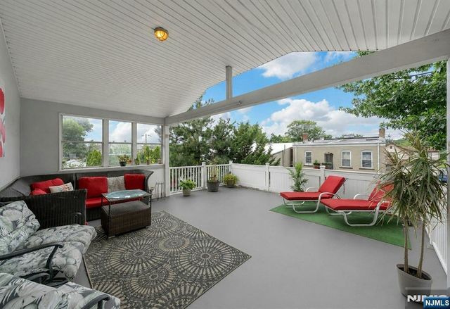 444 Riverside Avenue, Lyndhurst, NJ 07071