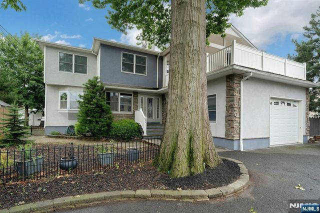 444 Riverside Avenue, Lyndhurst, NJ 07071