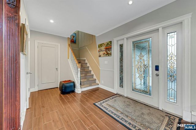 444 Riverside Avenue, Lyndhurst, NJ 07071
