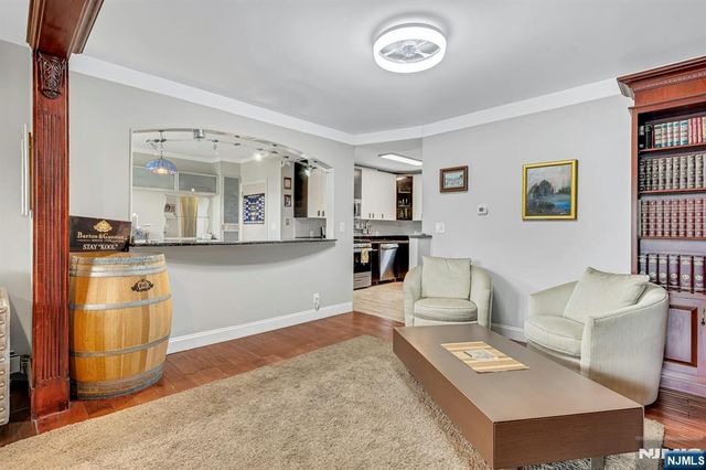 444 Riverside Avenue, Lyndhurst, NJ 07071