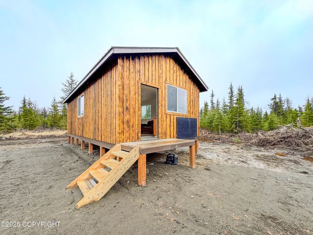 30520 Bull Crossing Road, Nikolaevsk, AK 99556