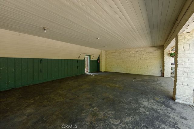 28641 North Shore Road, Lake Arrowhead, CA 92352