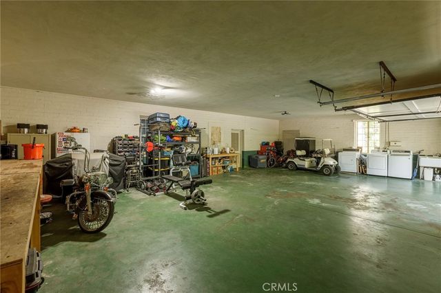28641 North Shore Road, Lake Arrowhead, CA 92352