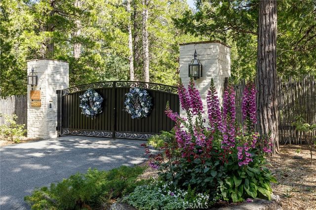 28641 North Shore Road, Lake Arrowhead, CA 92352