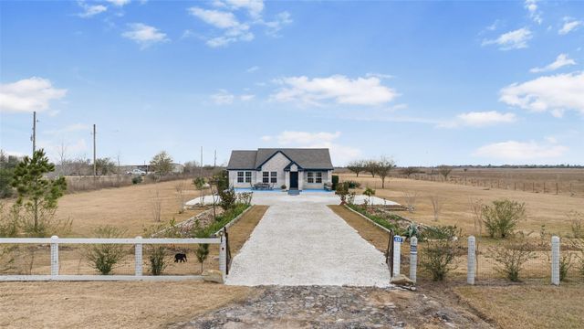 8307 W Green Leaf Street, Brookshire, TX 77423