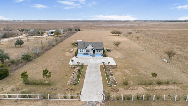 8307 W Green Leaf Street, Brookshire, TX 77423