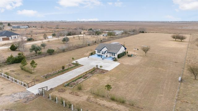 8307 W Green Leaf Street, Brookshire, TX 77423