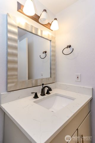 28803 184th Place SE, Kent, WA 98042
