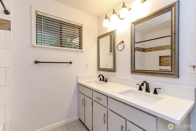28803 184th Place SE, Kent, WA 98042