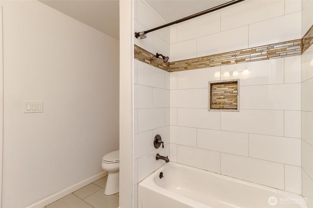 28803 184th Place SE, Kent, WA 98042
