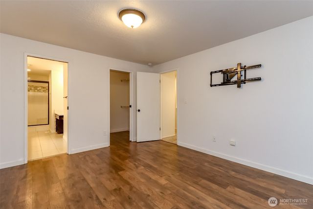 28803 184th Place SE, Kent, WA 98042