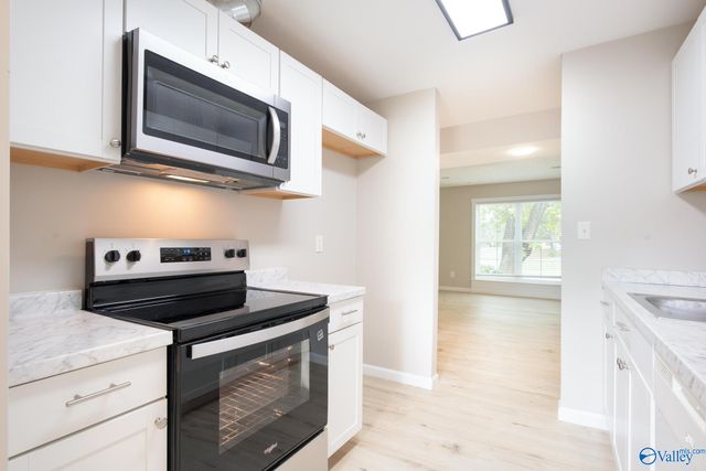 2014 Hobbs Road 1, Huntsville, AL 35803