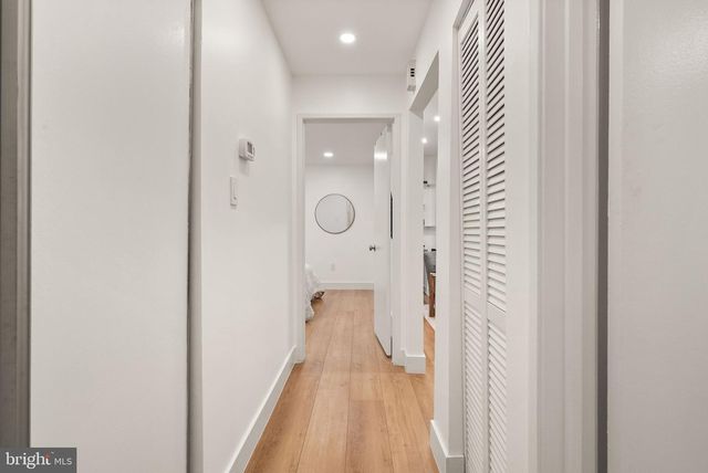 11025-A VILLARIDGE CT, Reston, VA 20191