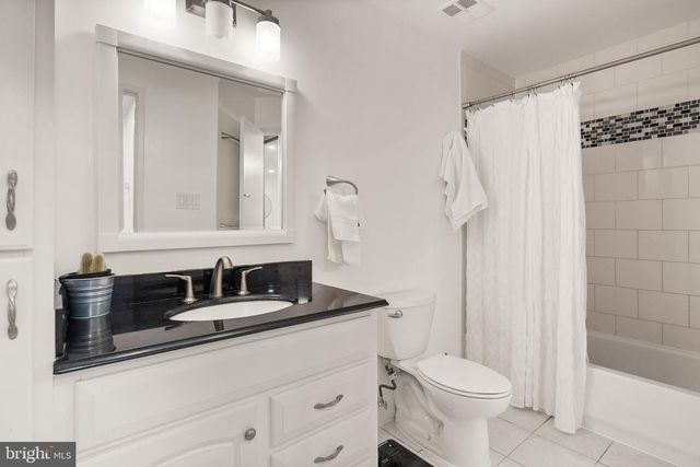 11025-A VILLARIDGE CT, Reston, VA 20191