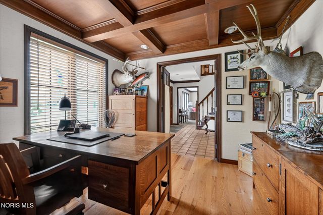 4455 Falconhurst Court, Sylvania, OH 43560