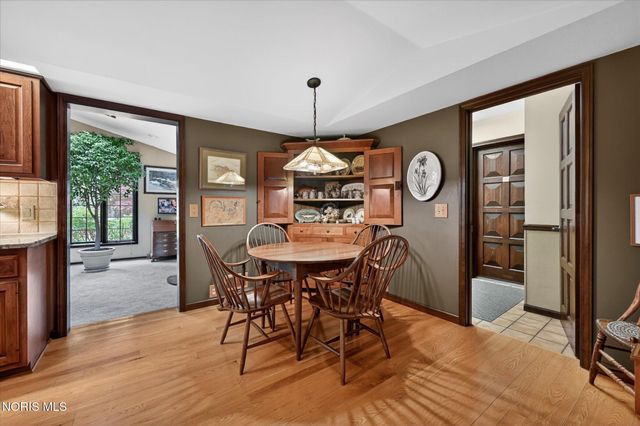 4455 Falconhurst Court, Sylvania, OH 43560