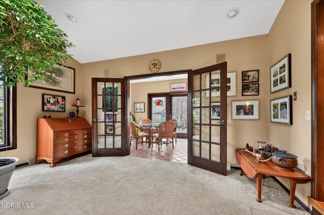 4455 Falconhurst Court, Sylvania, OH 43560