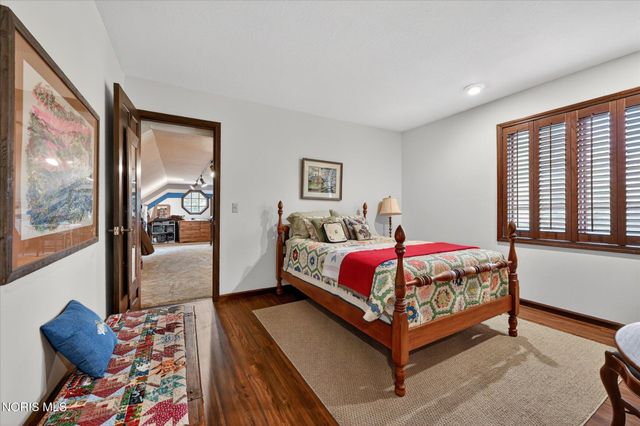 4455 Falconhurst Court, Sylvania, OH 43560