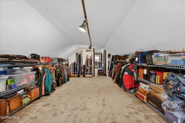 4455 Falconhurst Court, Sylvania, OH 43560